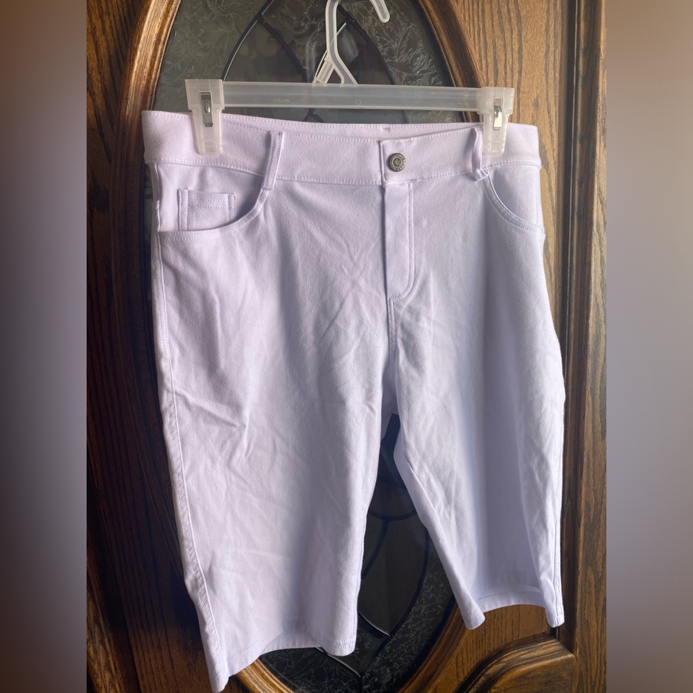 Yelete Shorts